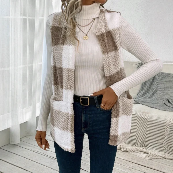 long gilet sans manches à carreaux